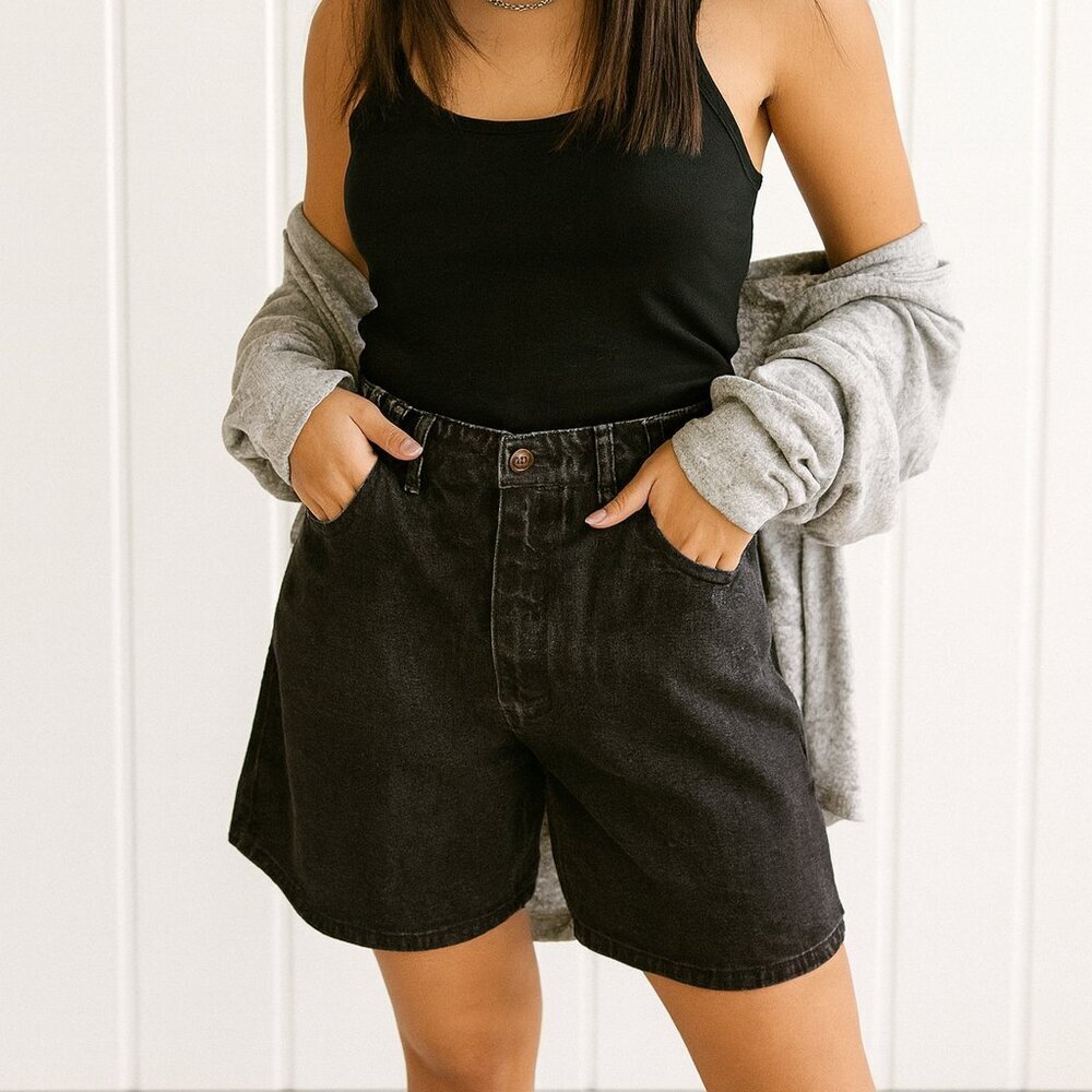 Lee Vintage 90s High Waisted Black Denim Shorts - Picture 1 of 10